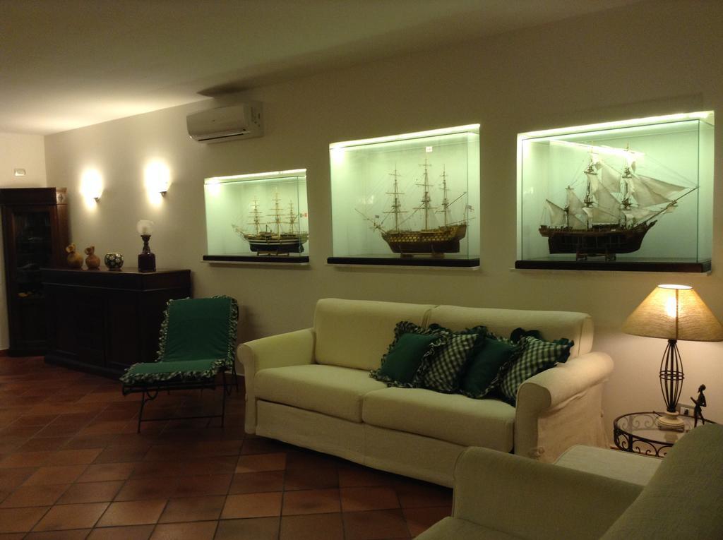 I Tre Velieri - The Three Ships Apartment Catania Bagian luar foto